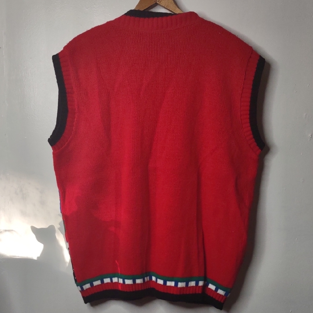 Avon Colorful Holiday Knit Vest - Picture 7 of 7